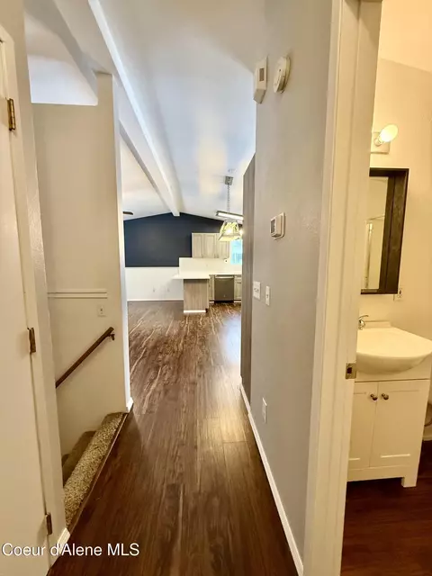 Entry Way - 724 Idaho St, Mullan, ID 83846 photo 3 of 3