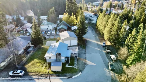 View/Area - 724 Idaho St, Mullan, ID 83846 photo 2 of 2