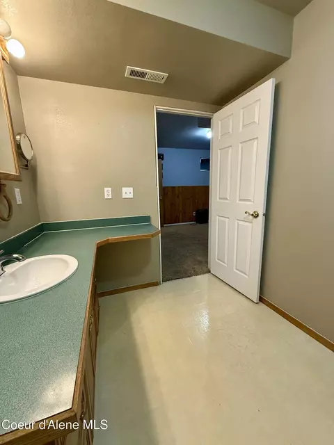 Bath - 724 Idaho St, Mullan, ID 83846 photo 3 of 3