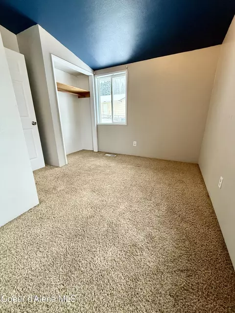 Bedroom - 724 Idaho St, Mullan, ID 83846 photo 2 of 4