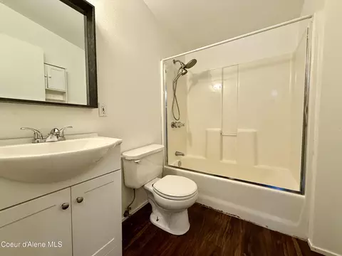 Bath - 724 Idaho St, Mullan, ID 83846 photo 1 of 3