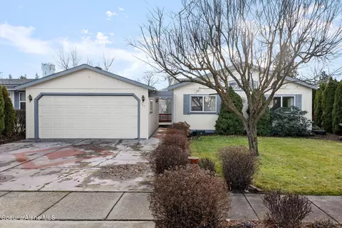 107 W Petal Ct, Post Falls, ID 83854