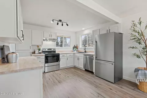 Kitchen - 211 W 22nd Ave, Post Falls, ID 83854 photo 1 of 5