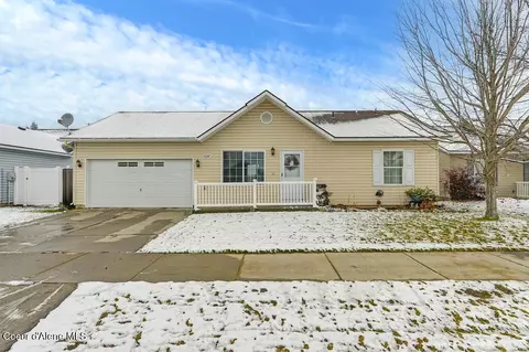 6357 W Lofty Ridge St, Rathdrum, ID 83858