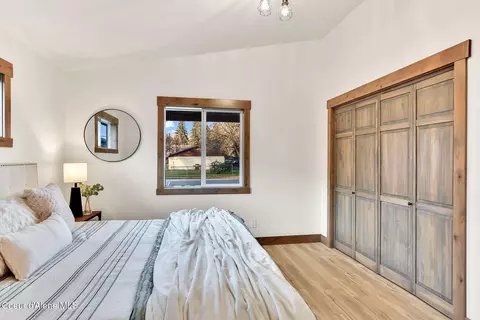 Bedroom - 1005 Cedar St, Sandpoint, ID 83864 photo 3 of 5