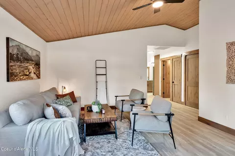 Living - 1005 Cedar St, Sandpoint, ID 83864 photo 3 of 3