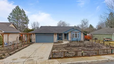 209 S Parkwood Pl, Post Falls, ID 83854