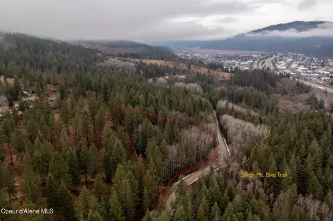 1014 Alhambra Ave, Kellogg, ID 83837