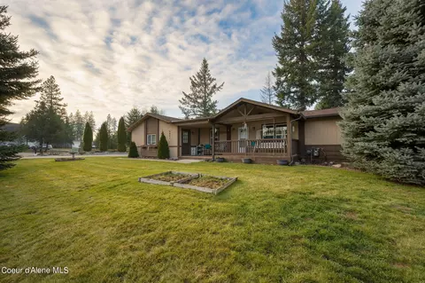 5421 W Delaware St, Spirit Lake, ID 83869
