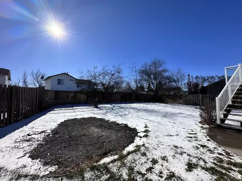 Exterior - 240 W Commanche St, Post Falls, ID 83854 photo 7 of 11