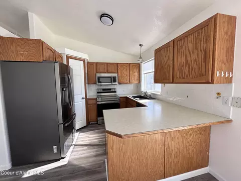 Kitchen - 240 W Commanche St, Post Falls, ID 83854 photo 1 of 2