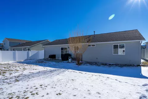 Exterior - 8767 N Argyle St, Post Falls, ID 83854 photo 5 of 5