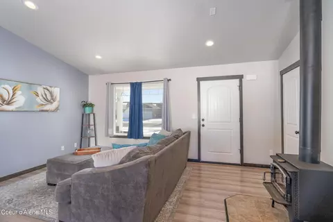 Bath - 8767 N Argyle St, Post Falls, ID 83854 photo 1 of 3