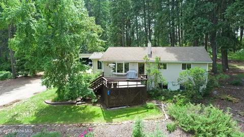 212 Winter Rd, Moyie Springs, ID 83845