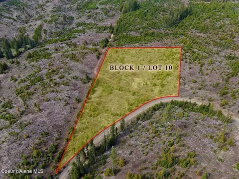 1535 Sportsman Rd, Saint Maries, ID 83861