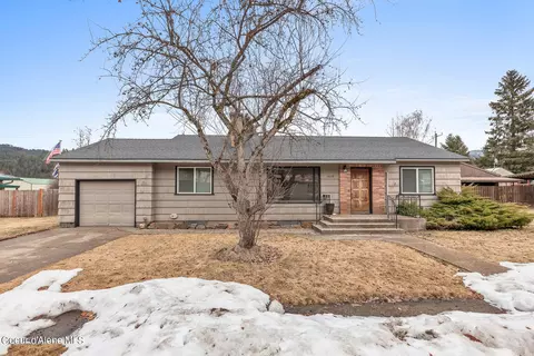 Exterior - 1028 E Larch Ave, Osburn, ID 83849 photo 2 of 7