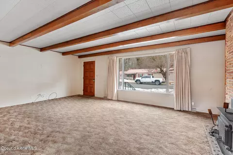 Living - 1028 E Larch Ave, Osburn, ID 83849 photo 3 of 3