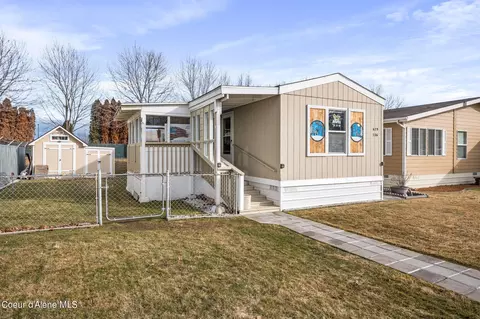 629 N Lancelot Ln, Post Falls, ID 83854