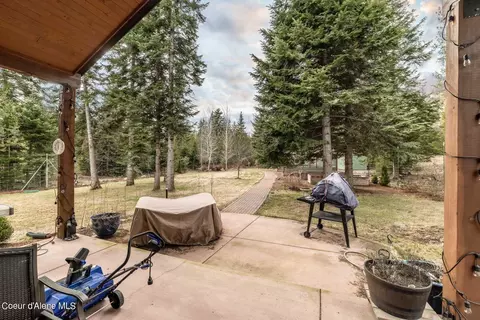 Exterior - 10291 E Riley Loop, Athol, ID 83801 photo 4 of 11
