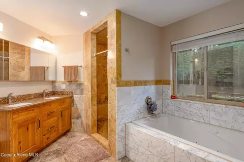 Bath - 10570 E Far Cry Rd, Athol, ID 83801 photo 2 of 4