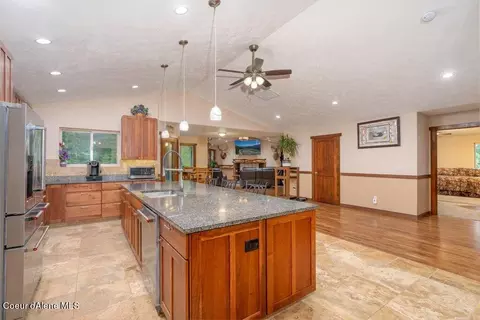 Kitchen - 10570 E Far Cry Rd, Athol, ID 83801 photo 2 of 8