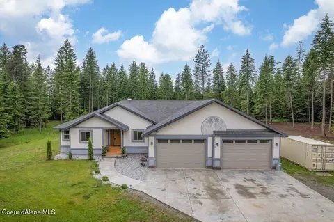 10570 E Far Cry Rd, Athol, ID 83801