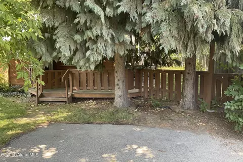 Exterior - 223 S 221 S Second Ave, Sandpoint, ID 83864 photo 4 of 9