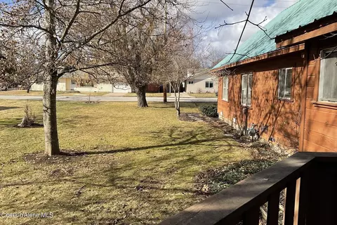 Exterior - 223 S 221 S Second Ave, Sandpoint, ID 83864 photo 9 of 9