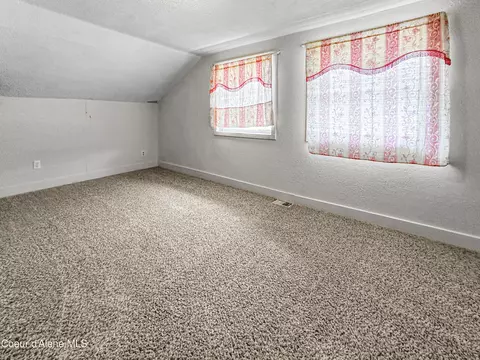 304 W Riverside Ave, Kellogg, ID 83837 photo 17