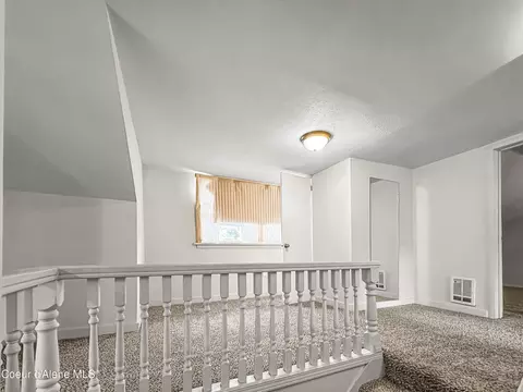 304 W Riverside Ave, Kellogg, ID 83837 photo 14