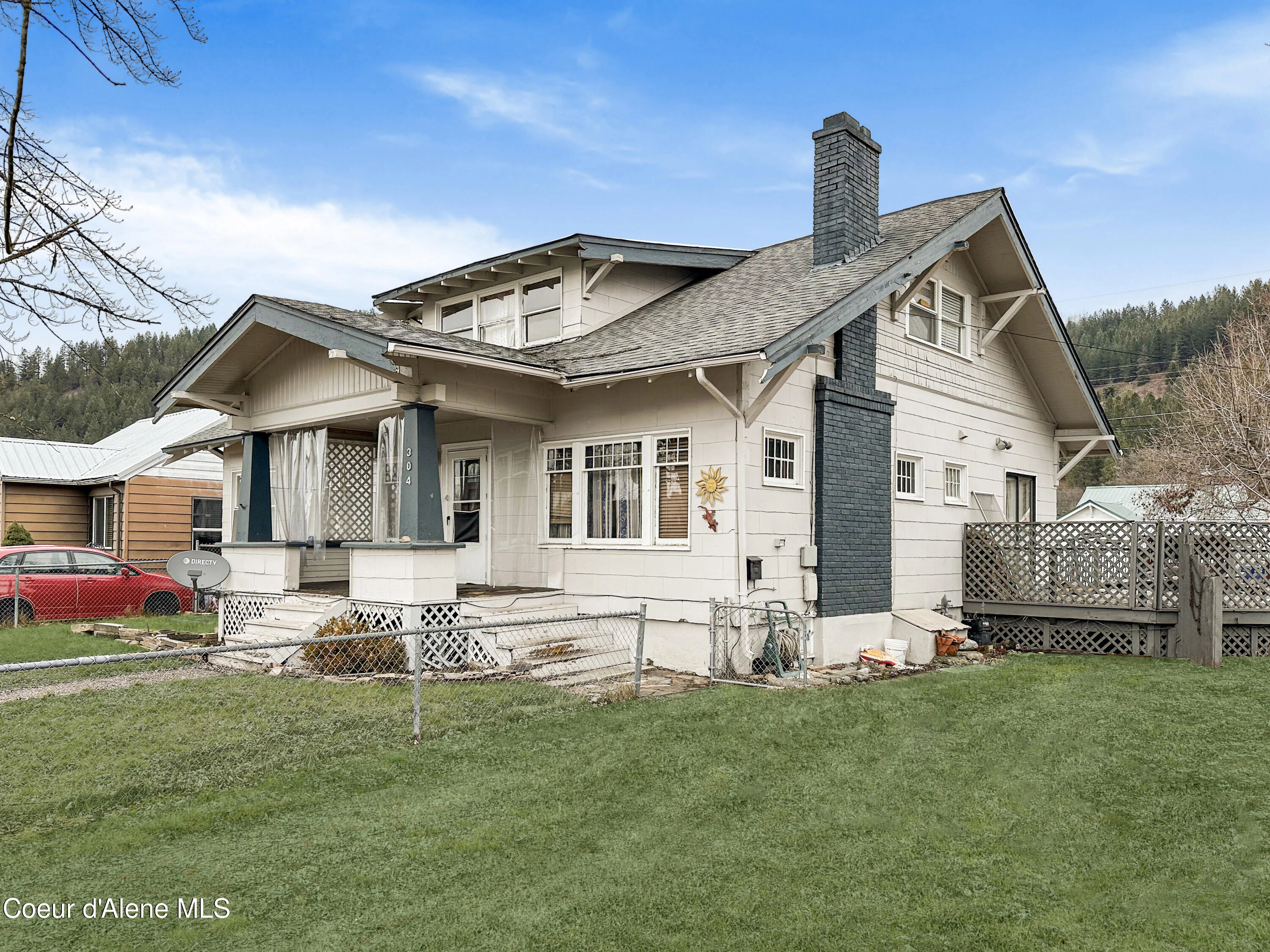 304 W Riverside Ave