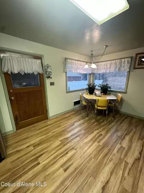 Dining - 132 W Brown Ave, Kellogg, ID 83837 photo 1 of 2