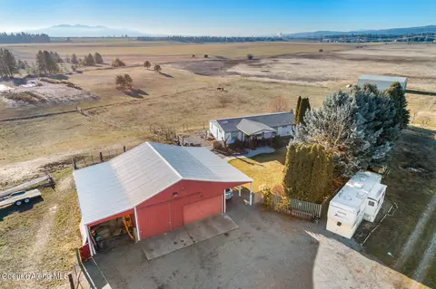 15393 N Singer Rd, Rathdrum, ID 83858
