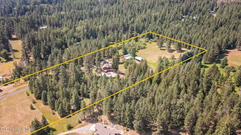 View/Area - 701 Gooby Rd, Sandpoint, ID 83864 photo 3 of 9