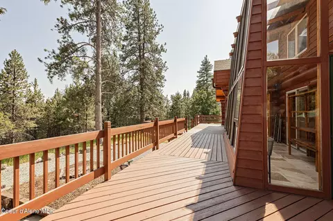 Exterior - 701 Gooby Rd, Sandpoint, ID 83864 photo 6 of 15