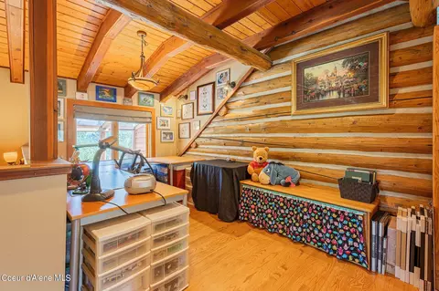 Bedroom - 701 Gooby Rd, Sandpoint, ID 83864 photo 1 of 5