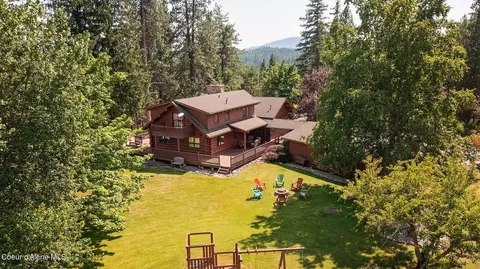 701 Gooby Rd, Sandpoint, ID 83864