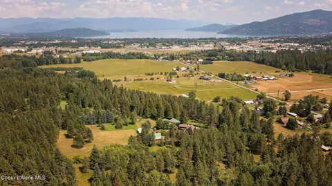 View/Area - 701 Gooby Rd, Sandpoint, ID 83864 photo 1 of 9