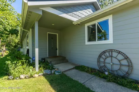 32388 N 9th Ave, Spirit Lake, ID 83869