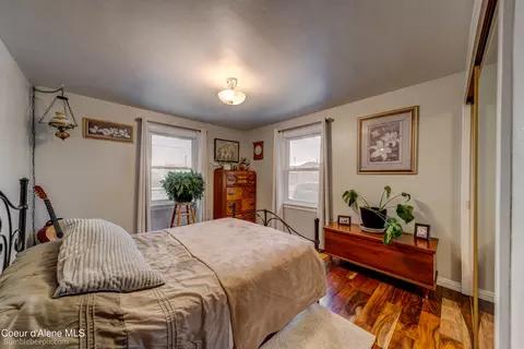 Bedroom - 122 E Mullan Ave, Kellogg, ID 83837 photo 1 of 7