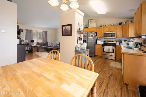 Kitchen - 2491 E Bremington St, Post Falls, ID 83854 photo 2 of 3