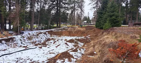 11941 N Avondale Loop, Hayden, ID 83835