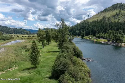 17 Saint Joe River Road, Saint Maries, ID 83861