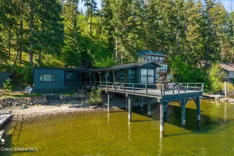 5082 S Bk Ln, Harrison, ID 83833