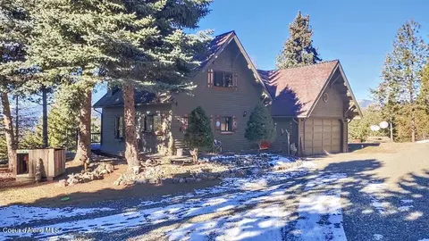 285 Roost Rd, Moyie Springs, ID 83845