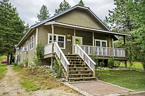 135 Bonner St, Sandpoint, ID 83864