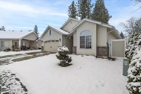 Exterior - 241 W Frontier Trl, Post Falls, ID 83854 photo 2 of 7