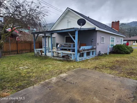 120 W Mullan Ave, Kellogg, ID 83837 photo 3