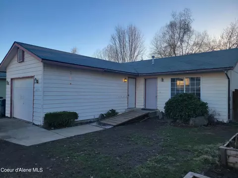 3239 N 11th St, Coeur D'alene, ID 83815