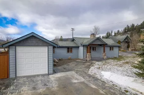Exterior - 208 S 4th St, Dover, ID 83825 photo 6 of 8